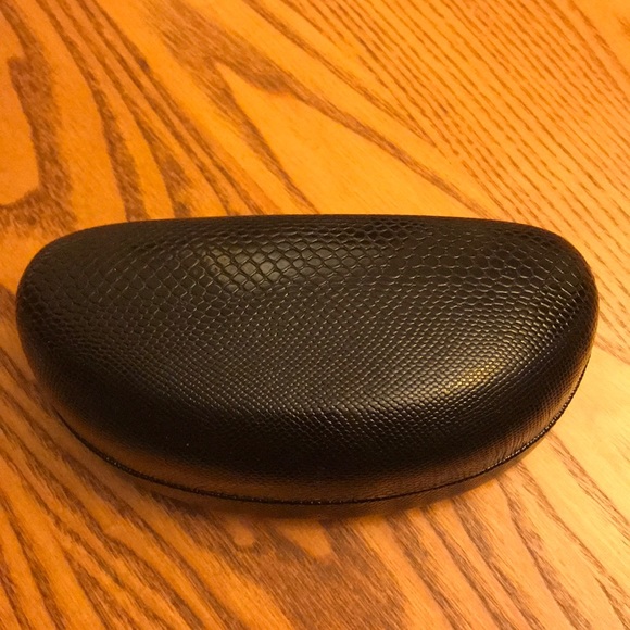 Authentic Fendi Sunglasses - Picture 2 of 8